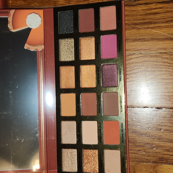 Too Faced Pumpkin Spice Second Slice Eyeshadow Palette - Picture 1 of 3